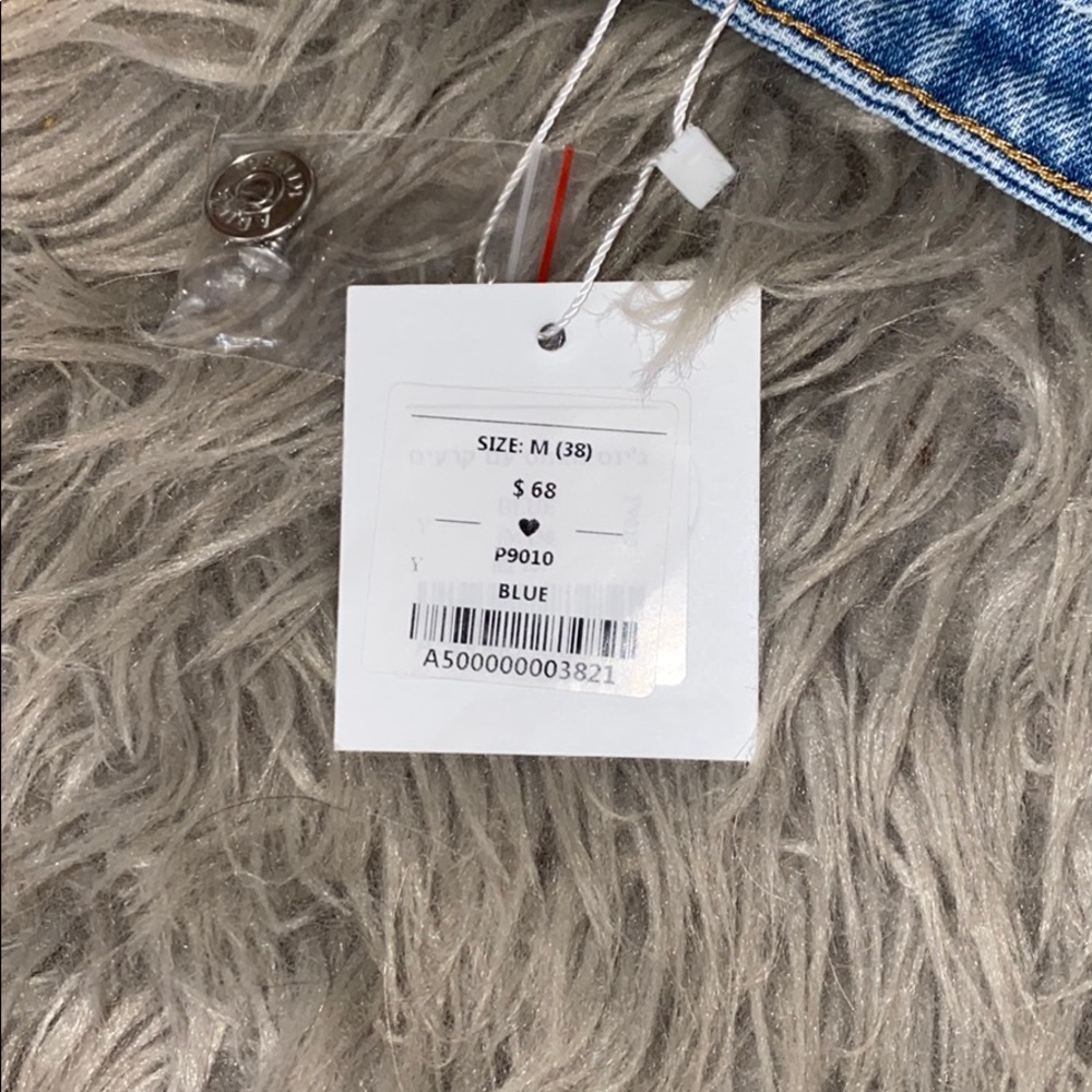 NEW Adika Distressed Mom Jeans NEW - Picture 5 of 5